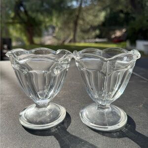 Clear Glass‎ Scalloped Dessert Serveware